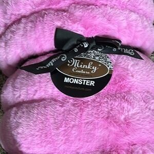 Minky Couture Taffy Pink Hugs